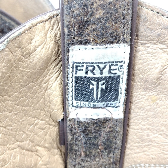 Frye Billy Hammered Cowboy Boot l Vintage Distressed Studded Boots l Size 7 B l - Picture 9 of 10
